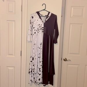 Carella Deville 160 costume